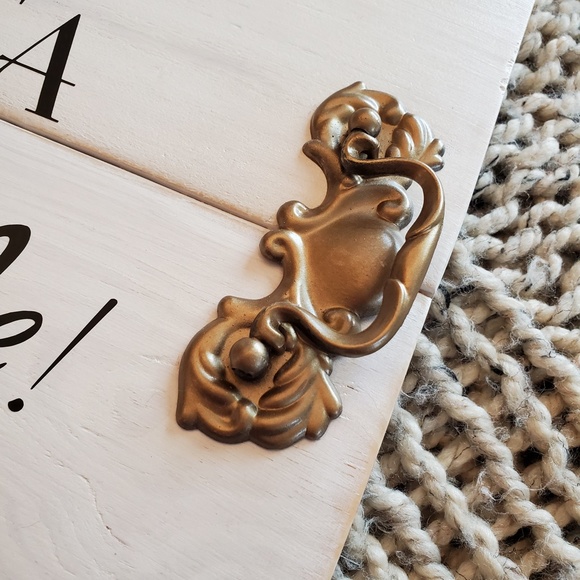 Serving Tray | Solid Repurposed Wood | White Washed | Vinyl Text Quote | Gold Me - Picture 9 of 10